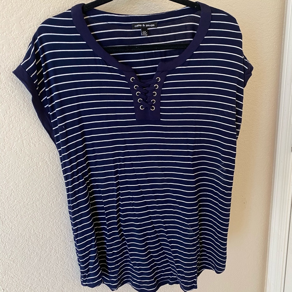 Cable & Gauge short sleeve shirt